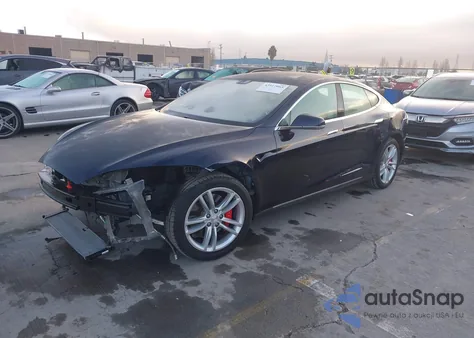 2014 Tesla Model S P85 из США, поврежденный, VIN 5YJSA1H18EFP35164
